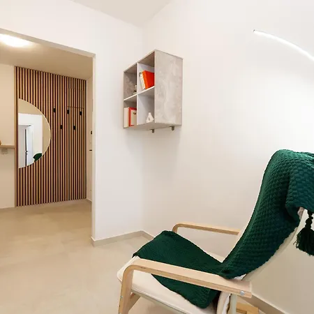 Apartman Rosoglio 300m From Sea, New 2024