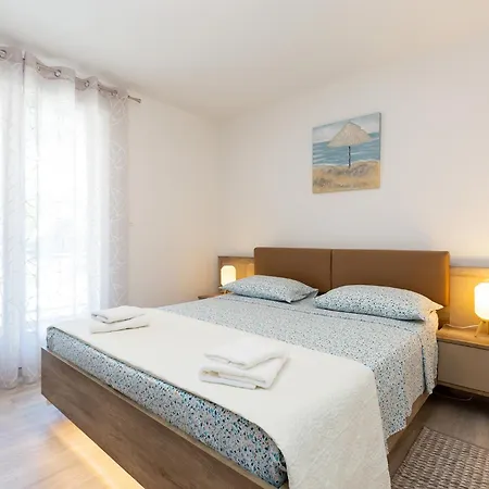 Lägenhet Rosoglio 300m From Sea, New 2024