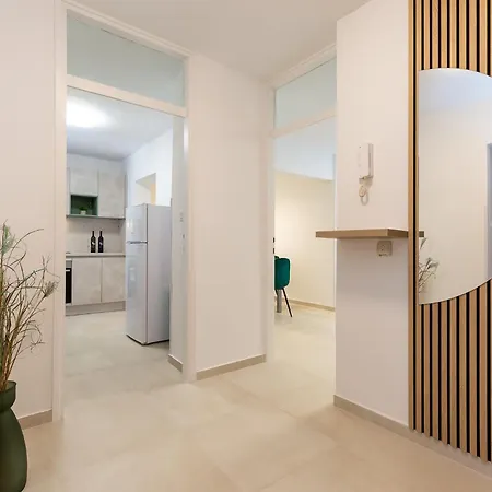 Rosoglio 300m From Sea, New 2024 Apartman *
