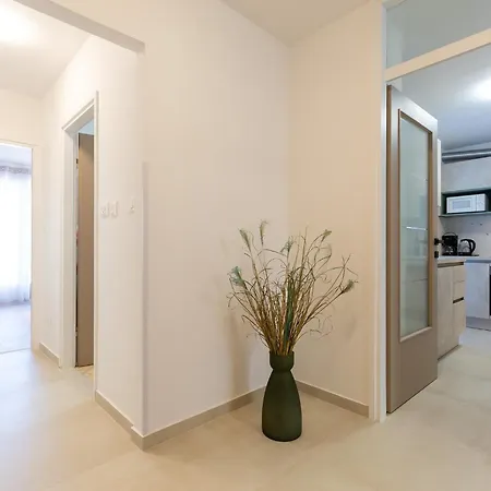 Rosoglio 300m From Sea, New 2024 Apartman