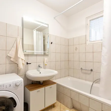 Rosoglio 300m From Sea, New 2024 Poreč