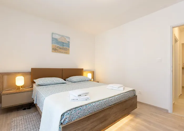 Lejlighed Rosoglio 300m From Sea, New 2024