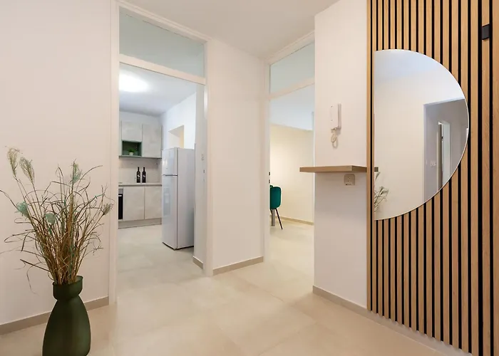 Rosoglio 300m From Sea, New 2024 Appartement *