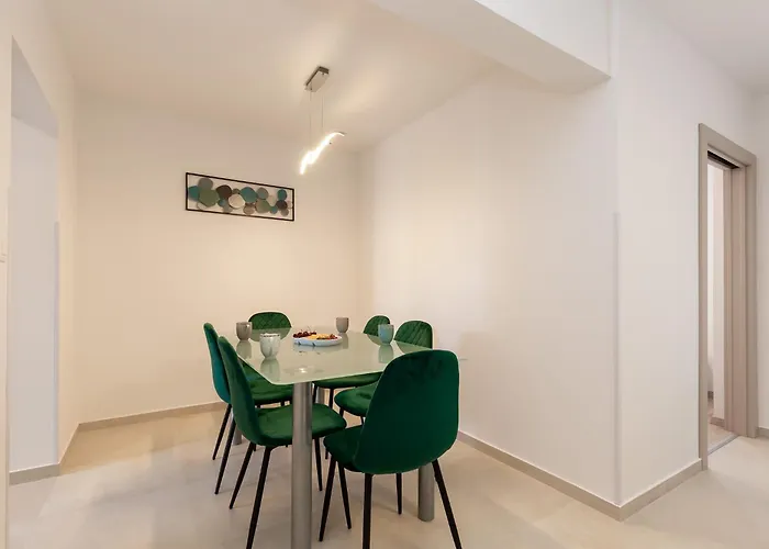 Rosoglio 300m From Sea, New 2024 Appartement *