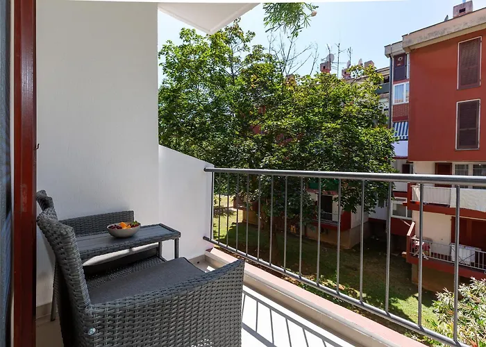 Rosoglio 300m From Sea, New 2024 * Πόρετς